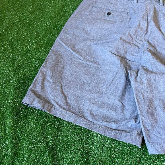 Old Navy Flat Front Ultimate Slim Built-in-flex Chambray Chino Short Size 40 - Picture 10 of 13